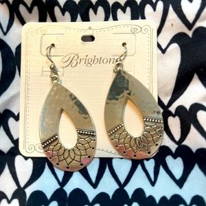 Brighton drop earrings